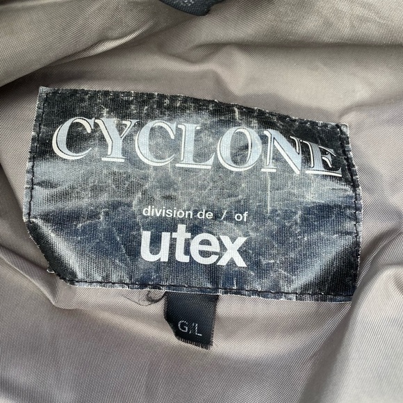 Cyclone‎ Jacket - Picture 6 of 10